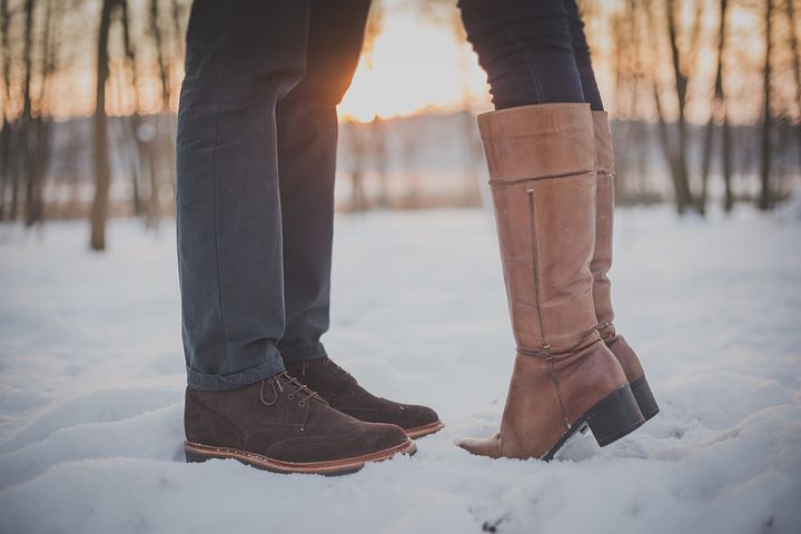 Mode femme : bottes ou bottines ?